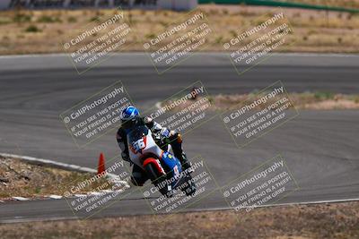 media/Apr-19-2025-AHRMA (Sat) [[3d98ca3309]]/Race/Group 3/turn 4/